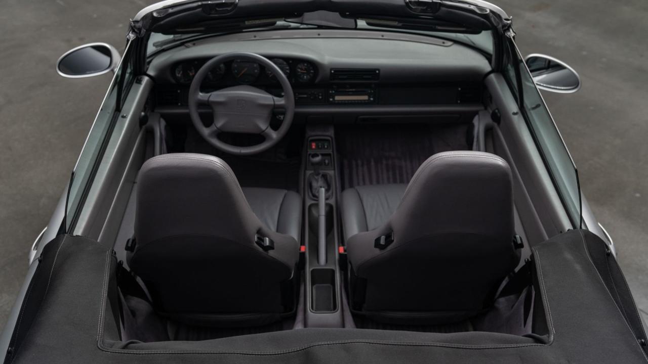 1998 Porsche 911 Carrera Cabriolet