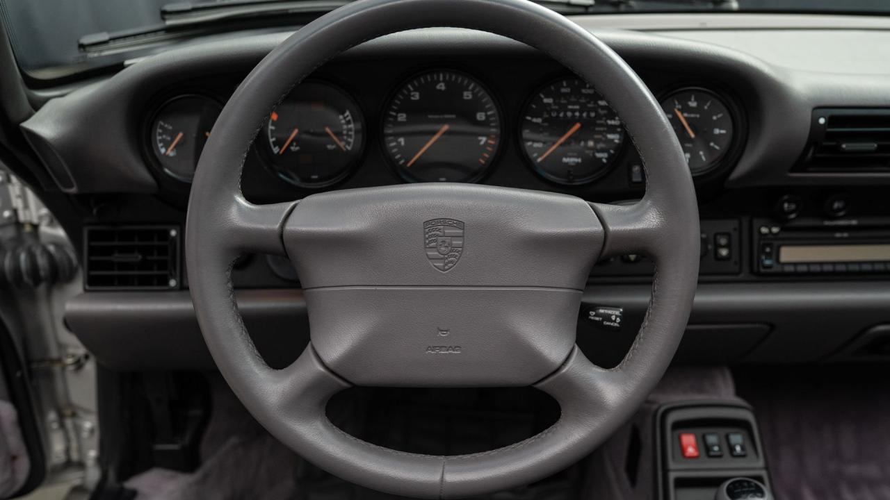 1998 Porsche 911 Carrera Cabriolet