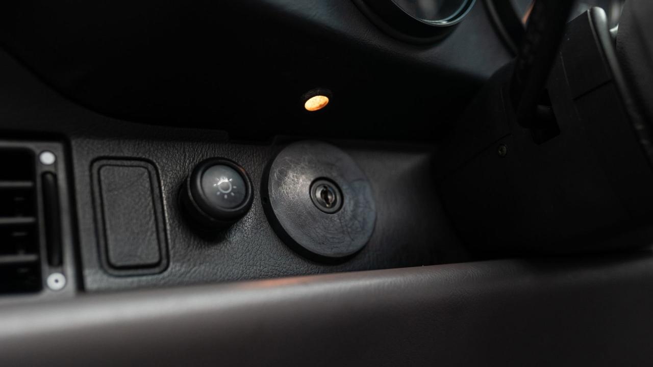 1998 Porsche 911 Carrera Cabriolet