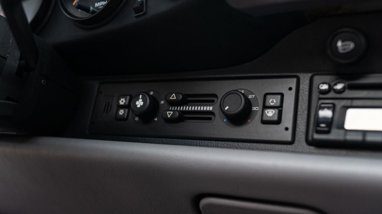 1998 Porsche 911 Carrera Cabriolet