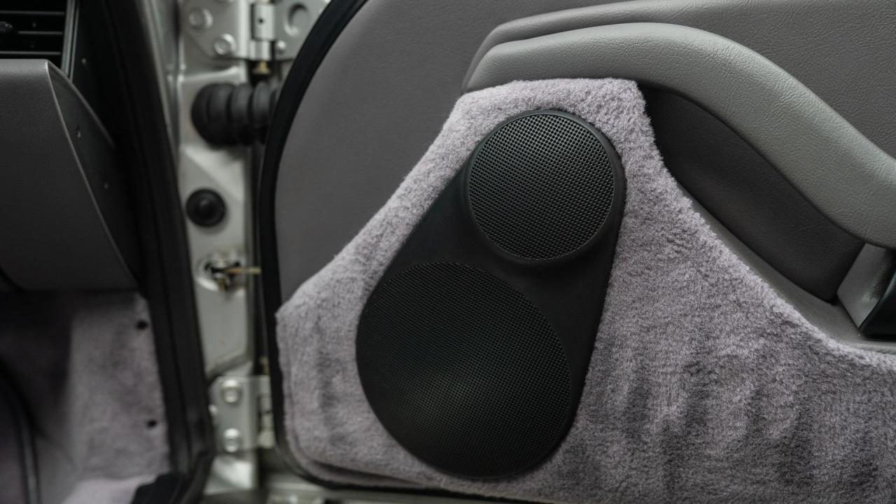 1998 Porsche 911 Carrera Cabriolet