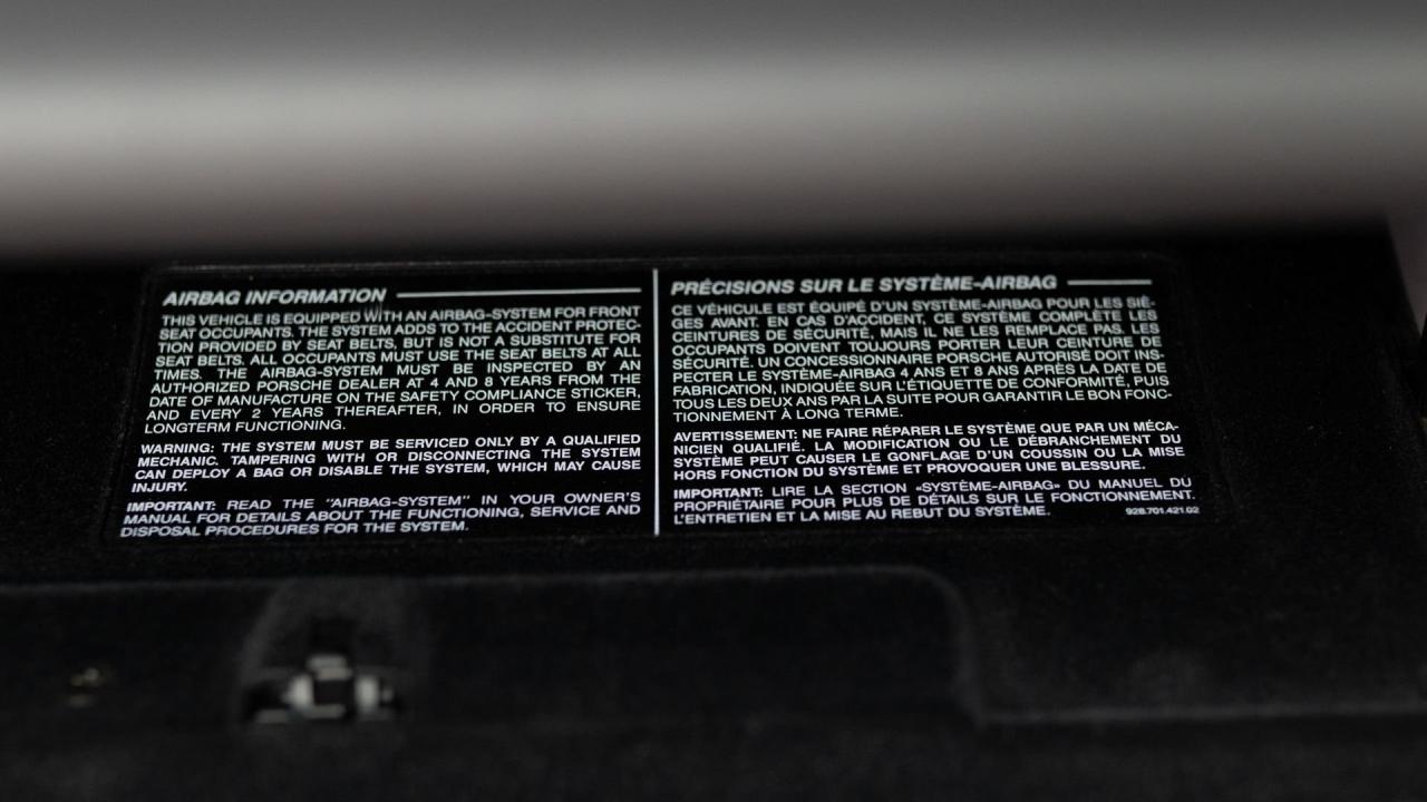 1998 Porsche 911 Carrera Cabriolet