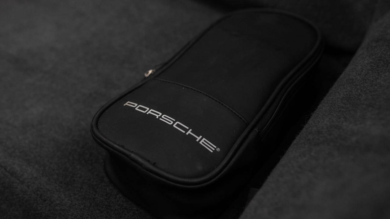 1998 Porsche 911 Carrera Cabriolet