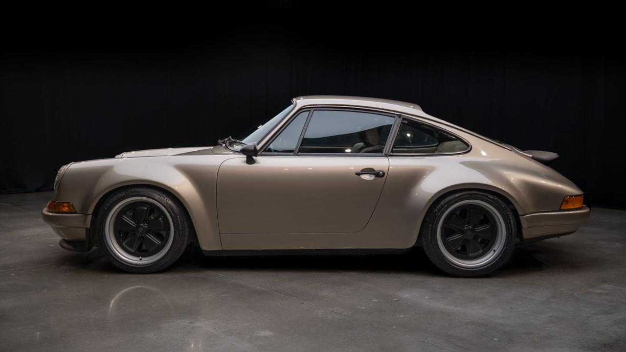 1991 Porsche 911 Backdate 4.0L by Van Thull Development