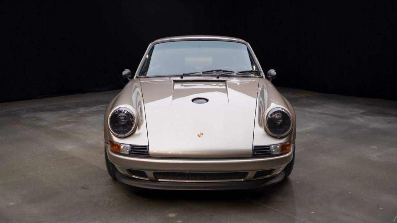 1991 Porsche 911 Backdate 4.0L by Van Thull Development