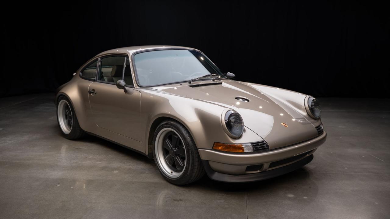 1991 Porsche 911 Backdate 4.0L by Van Thull Development