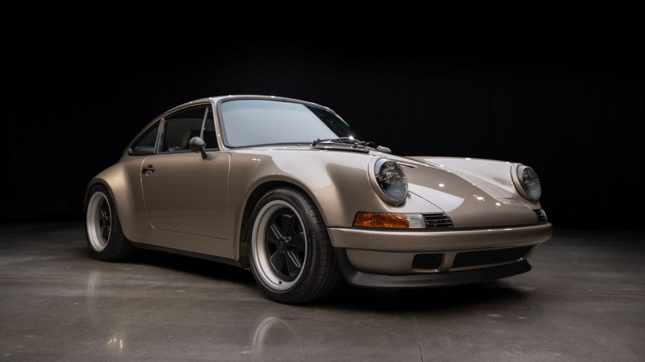 1991 Porsche 911 Backdate 4.0L by Van Thull Development
