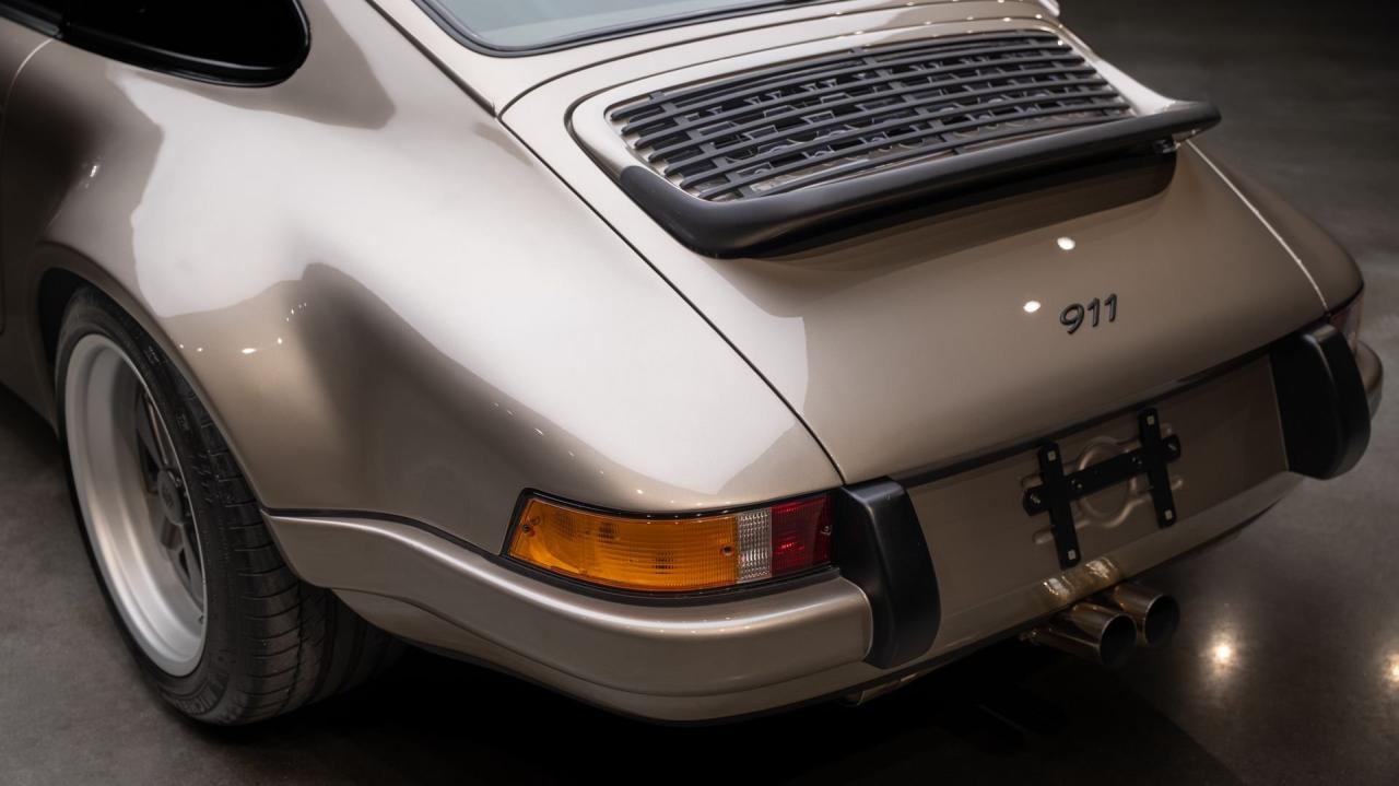 1991 Porsche 911 Backdate 4.0L by Van Thull Development