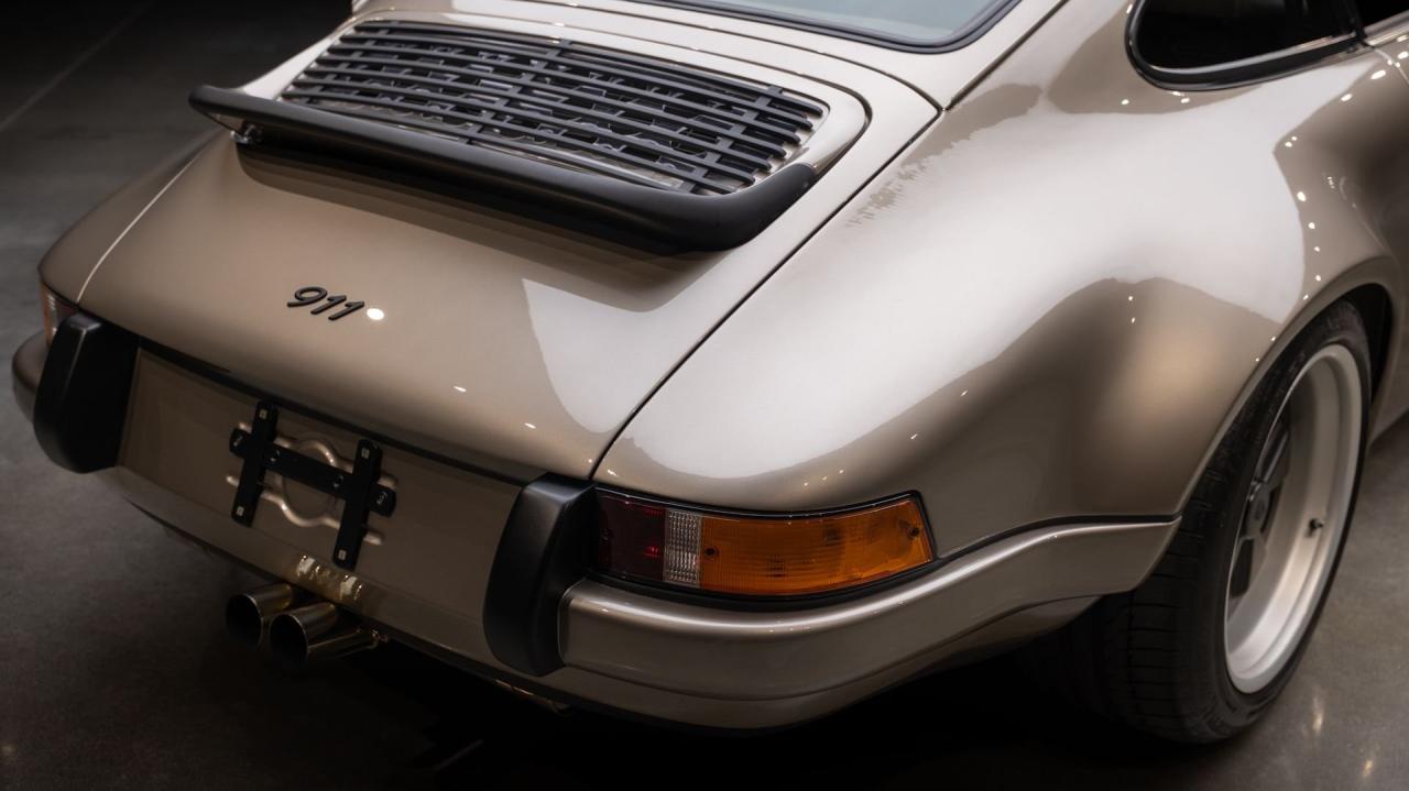 1991 Porsche 911 Backdate 4.0L by Van Thull Development