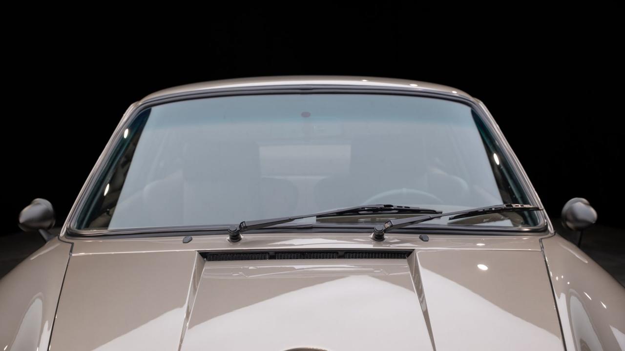 1991 Porsche 911 Backdate 4.0L by Van Thull Development