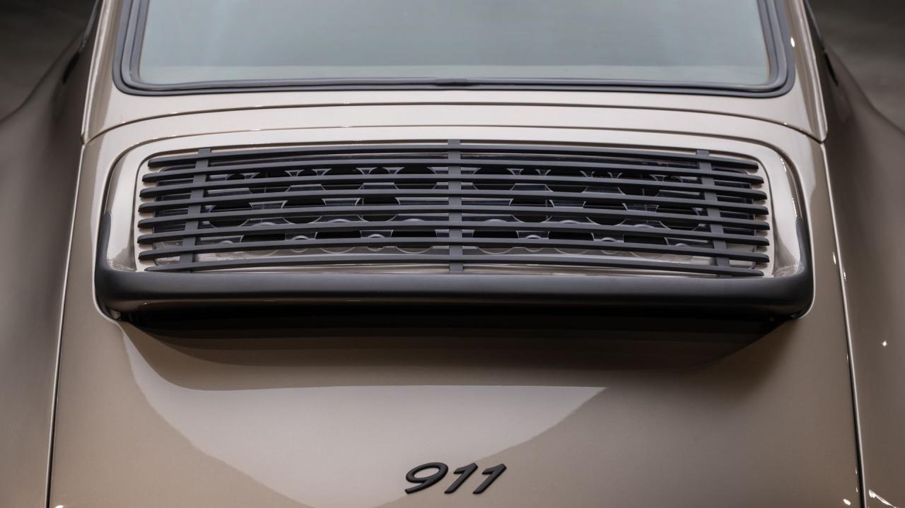 1991 Porsche 911 Backdate 4.0L by Van Thull Development