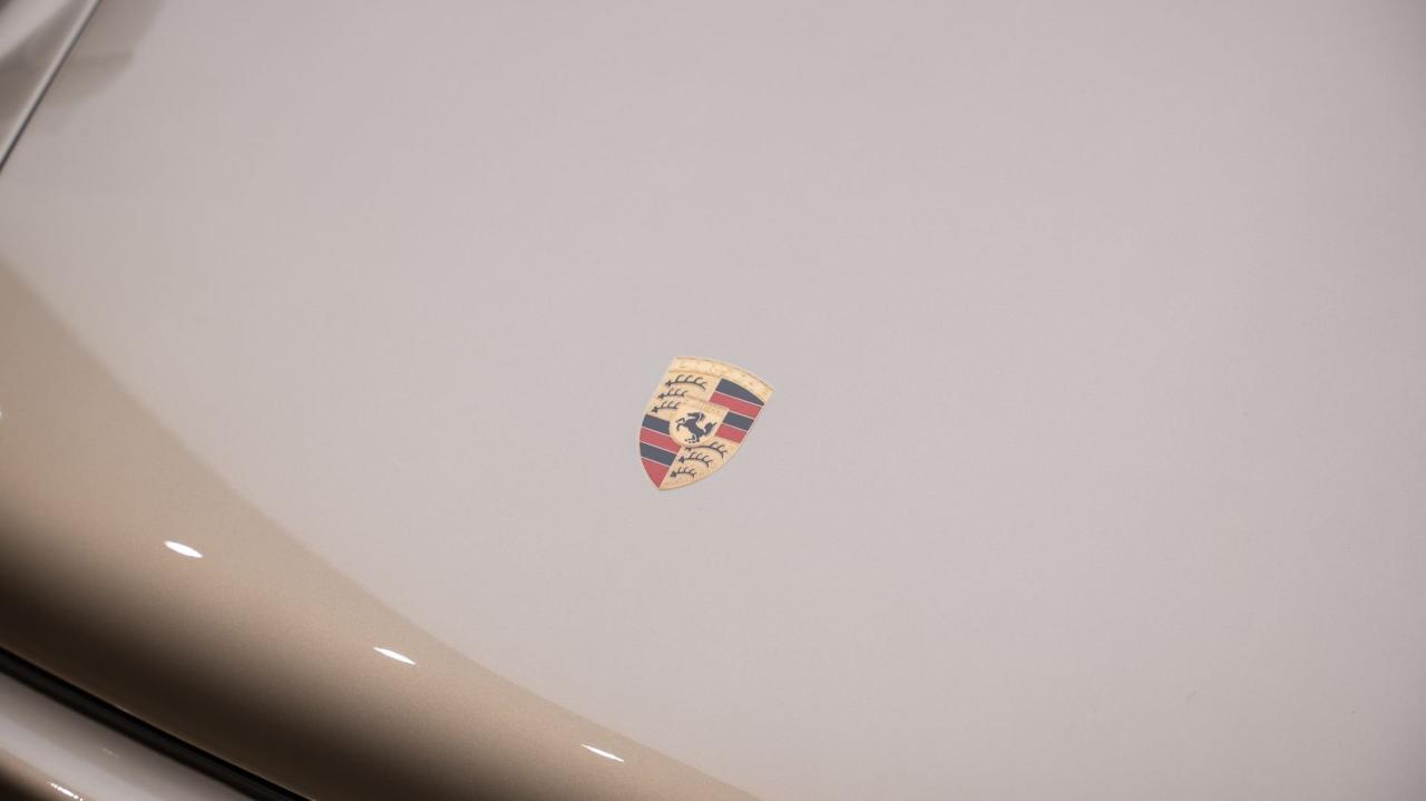 1991 Porsche 911 Backdate 4.0L by Van Thull Development