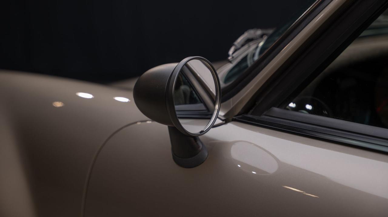 1991 Porsche 911 Backdate 4.0L by Van Thull Development