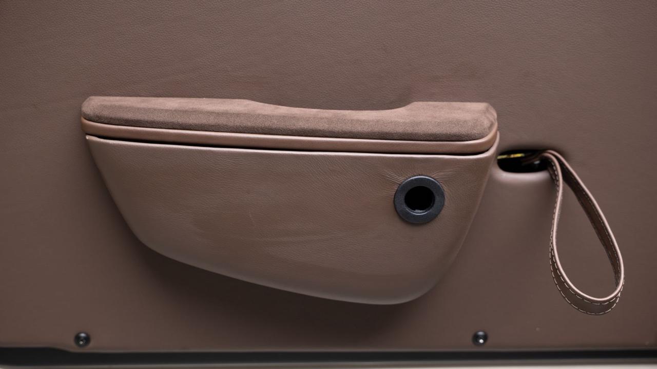 1991 Porsche 911 Backdate 4.0L by Van Thull Development