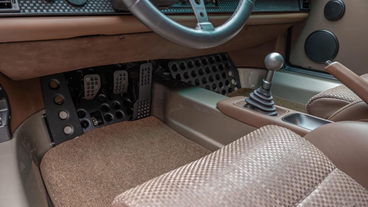 1991 Porsche 911 Backdate 4.0L by Van Thull Development