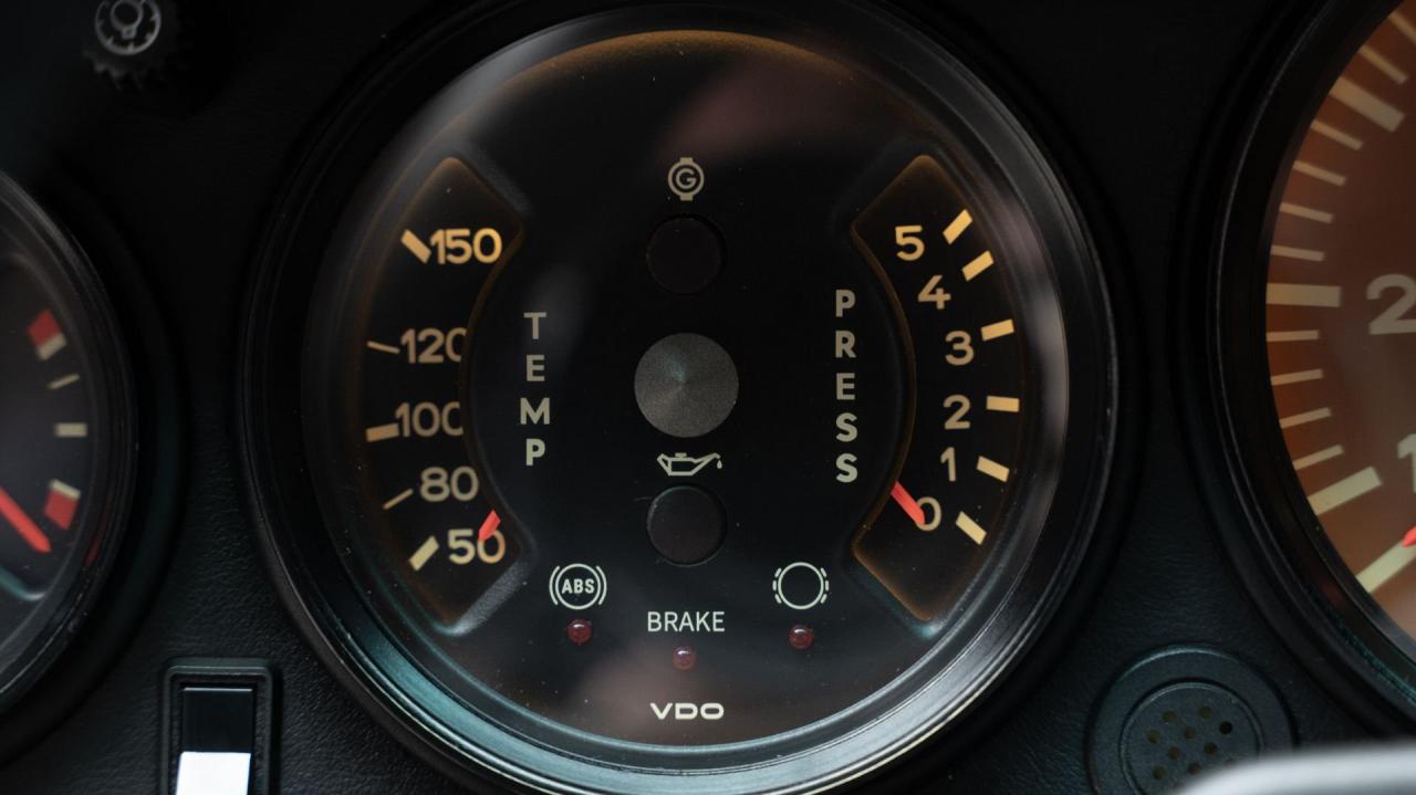 1991 Porsche 911 Backdate 4.0L by Van Thull Development