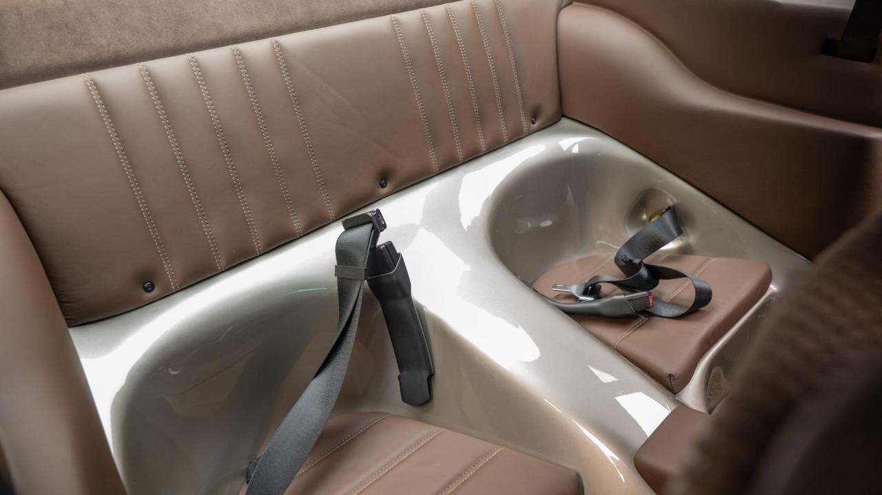 1991 Porsche 911 Backdate 4.0L by Van Thull Development