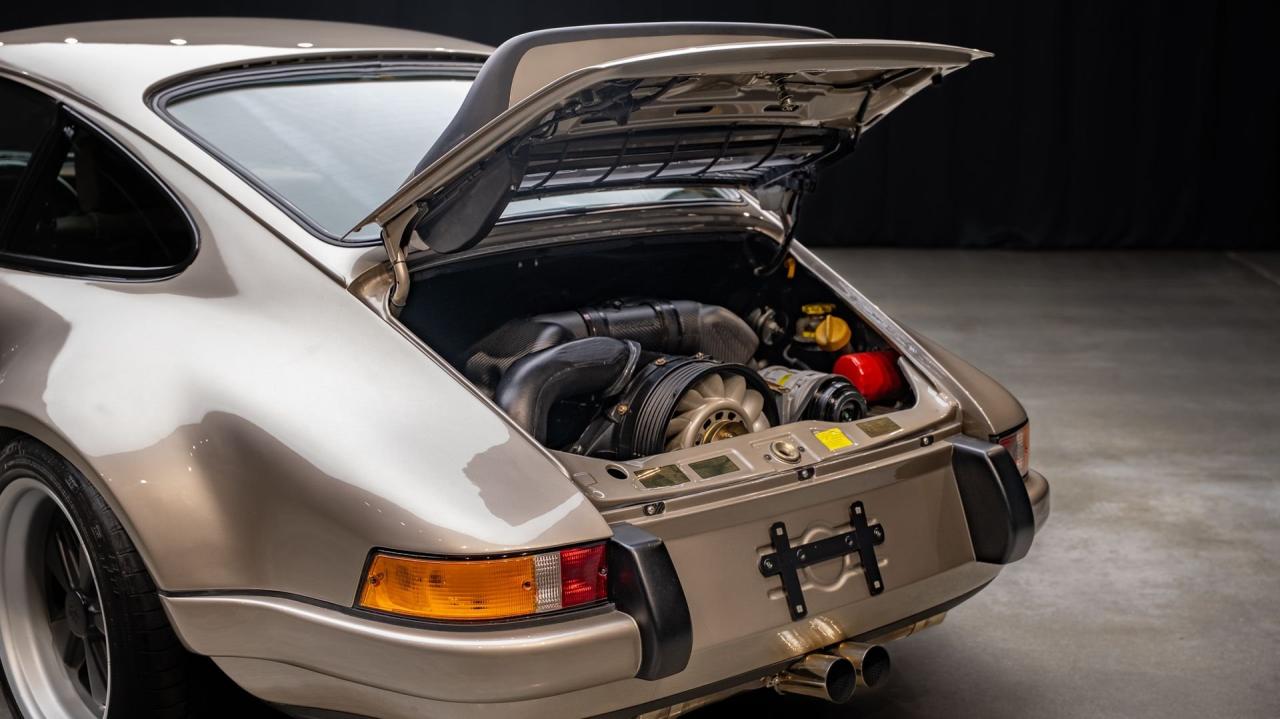 1991 Porsche 911 Backdate 4.0L by Van Thull Development