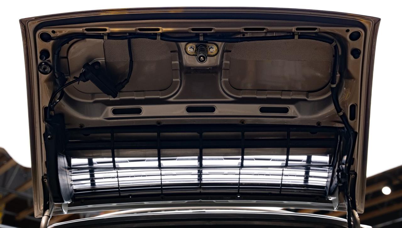 1991 Porsche 911 Backdate 4.0L by Van Thull Development