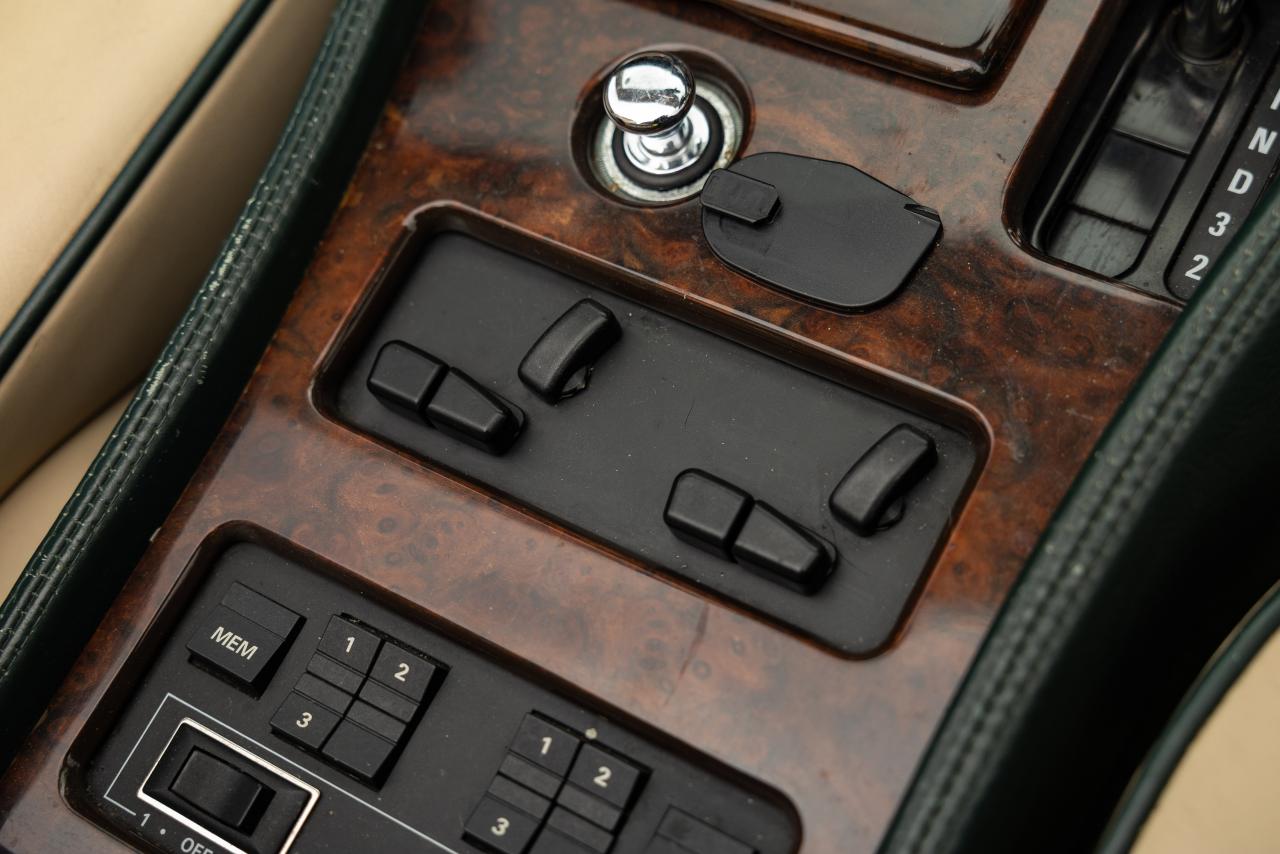 1999 Bentley Azure to Mulliner Specification