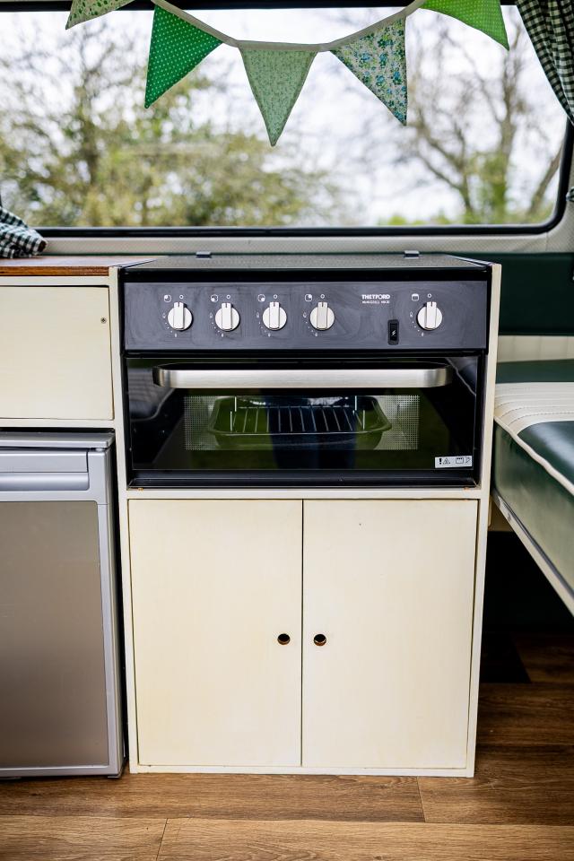 1972 Volkswagen T2 Camper