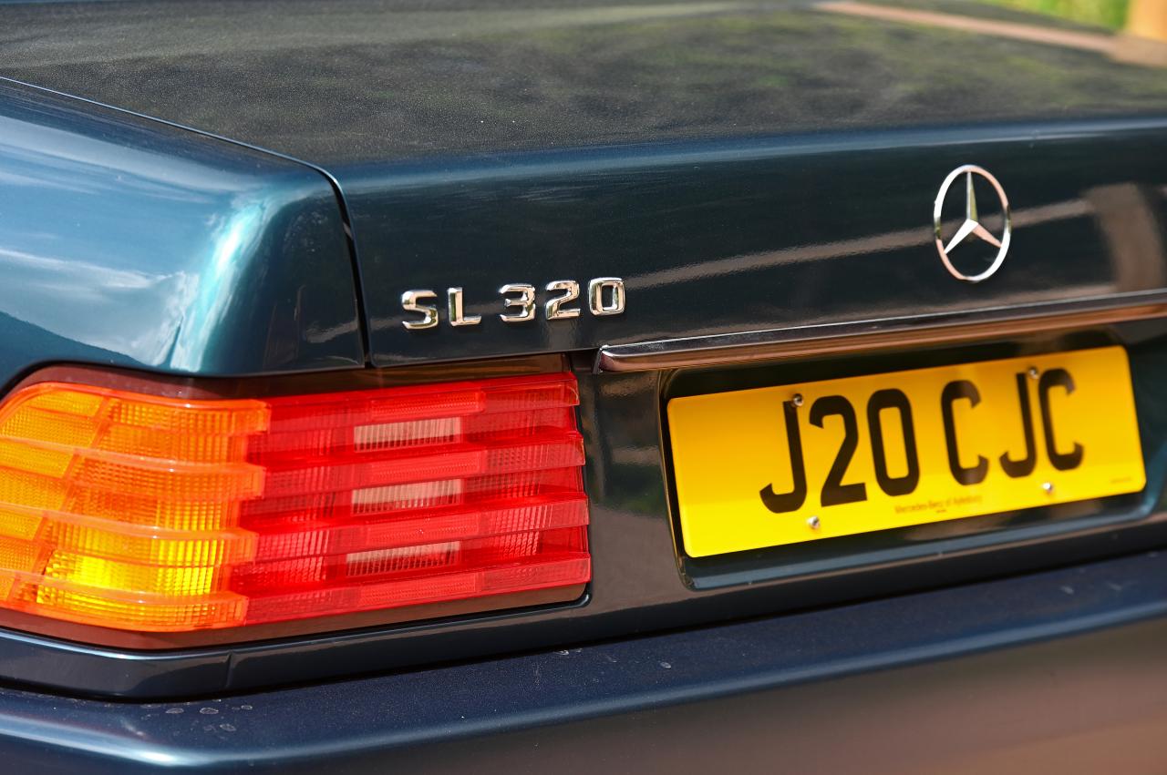 1995 Mercedes - Benz 320 SL