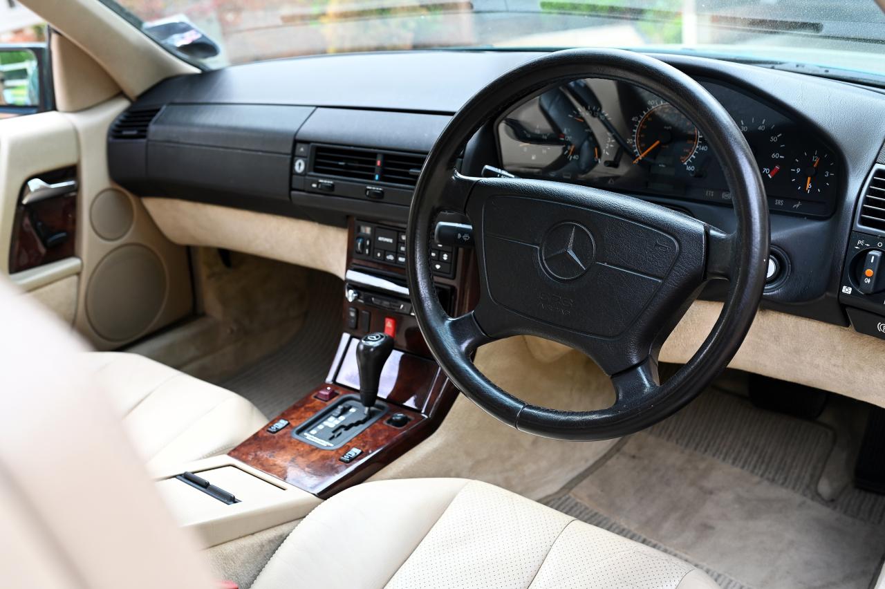 1995 Mercedes - Benz 320 SL