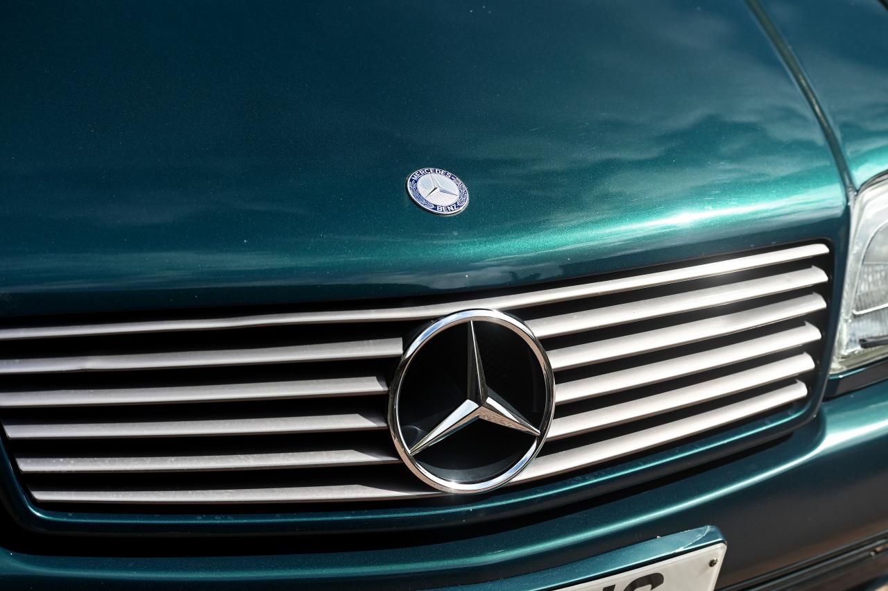 1995 Mercedes - Benz 320 SL