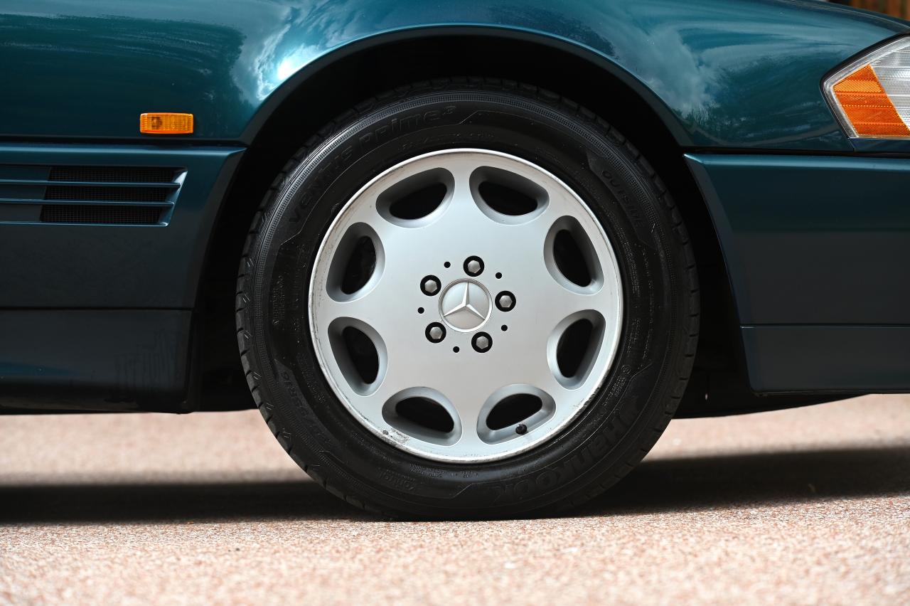 1995 Mercedes - Benz 320 SL