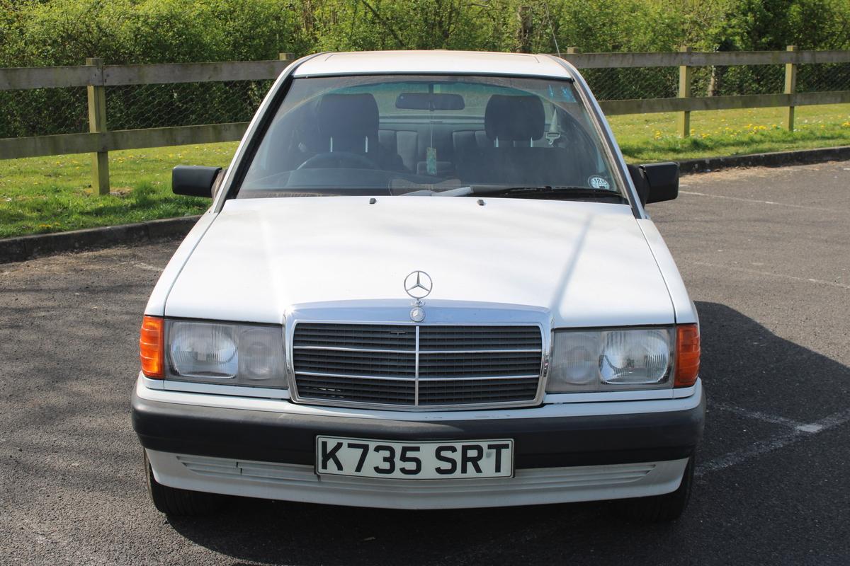 1993 Mercedes - Benz 190E 1.8 MANUAL
