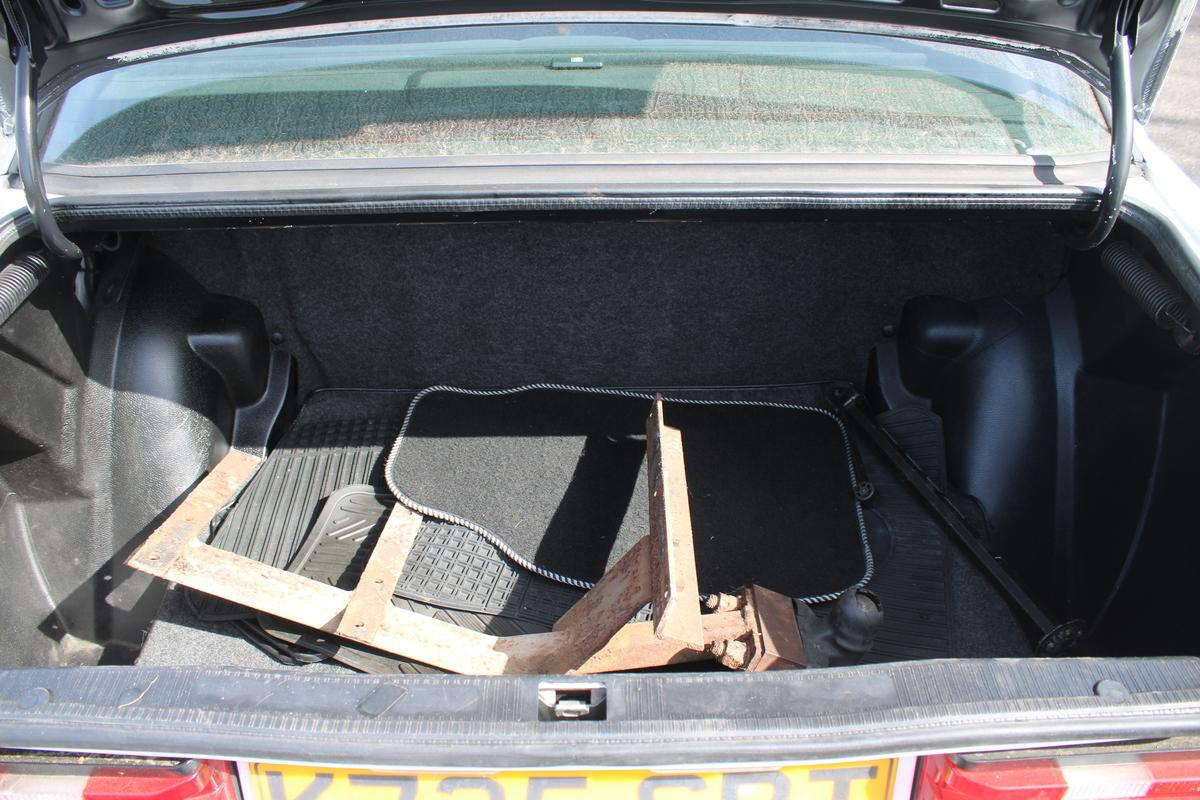 1993 Mercedes - Benz 190E 1.8 MANUAL