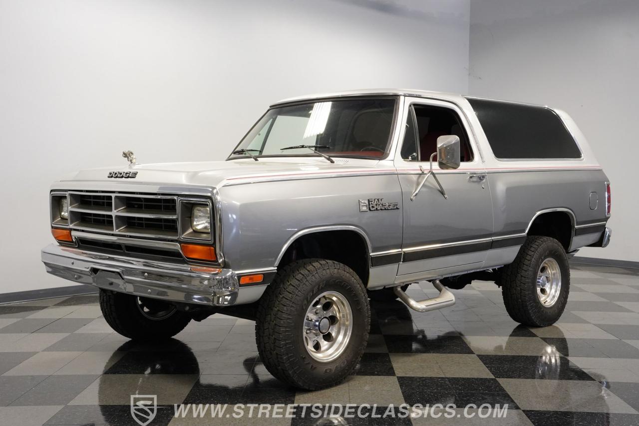 1987 Dodge Ramcharger LE 150 4x4