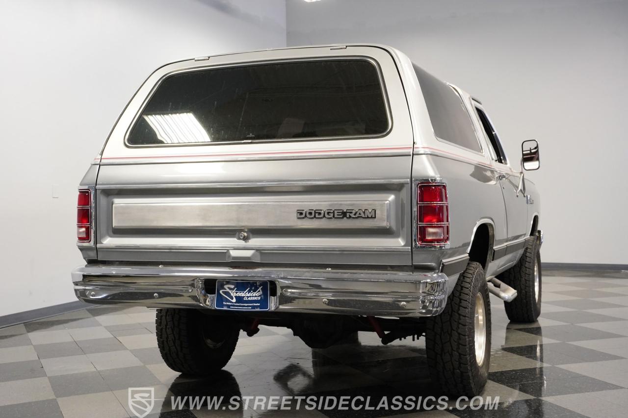 1987 Dodge Ramcharger LE 150 4x4