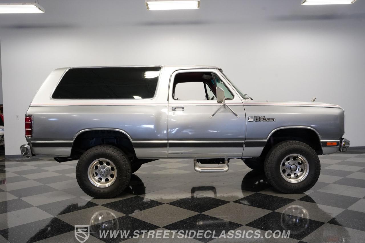 1987 Dodge Ramcharger LE 150 4x4