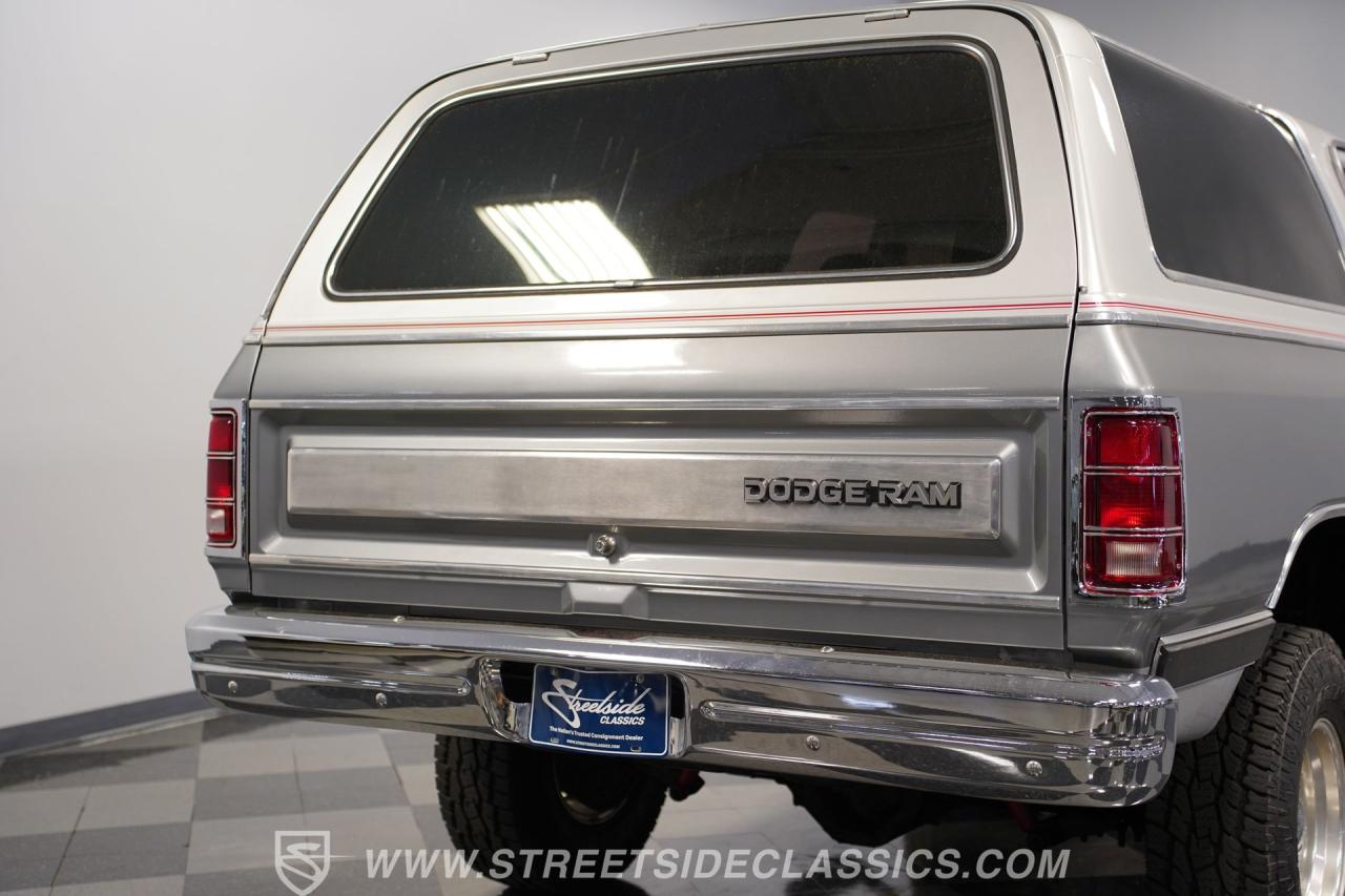 1987 Dodge Ramcharger LE 150 4x4