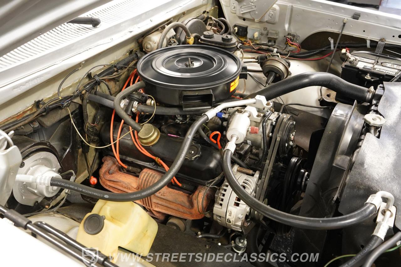 1987 Dodge Ramcharger LE 150 4x4