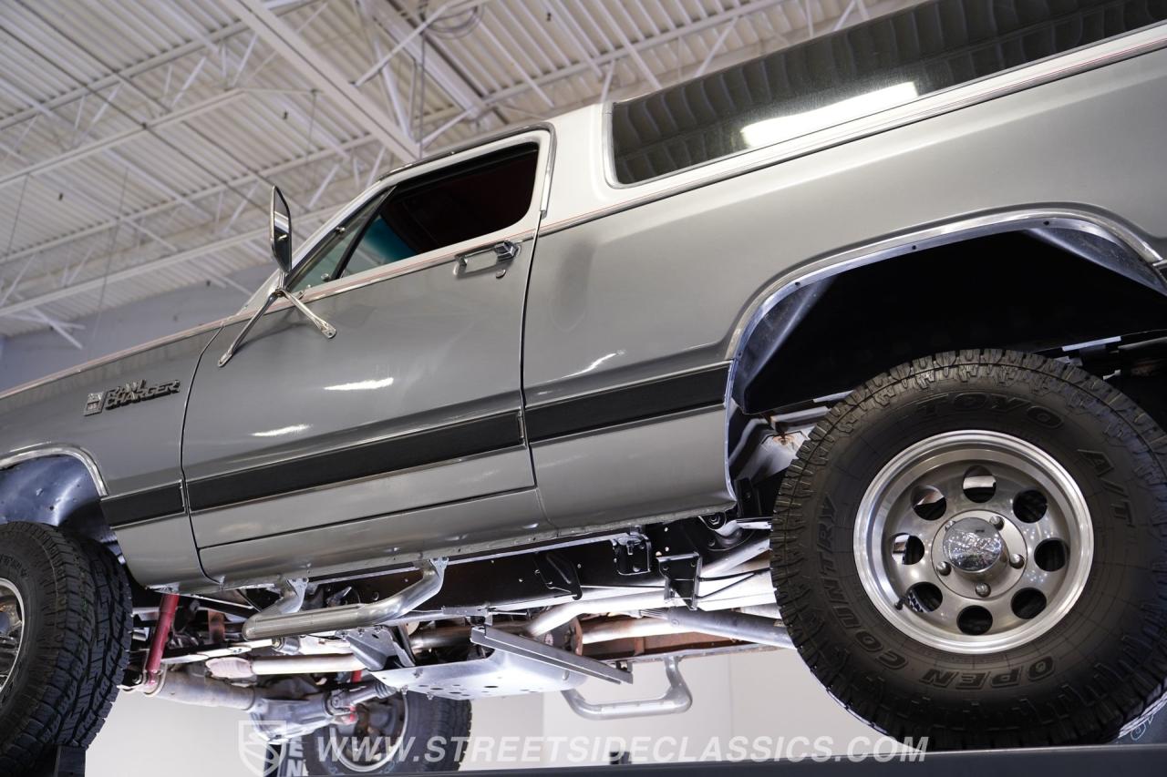 1987 Dodge Ramcharger LE 150 4x4