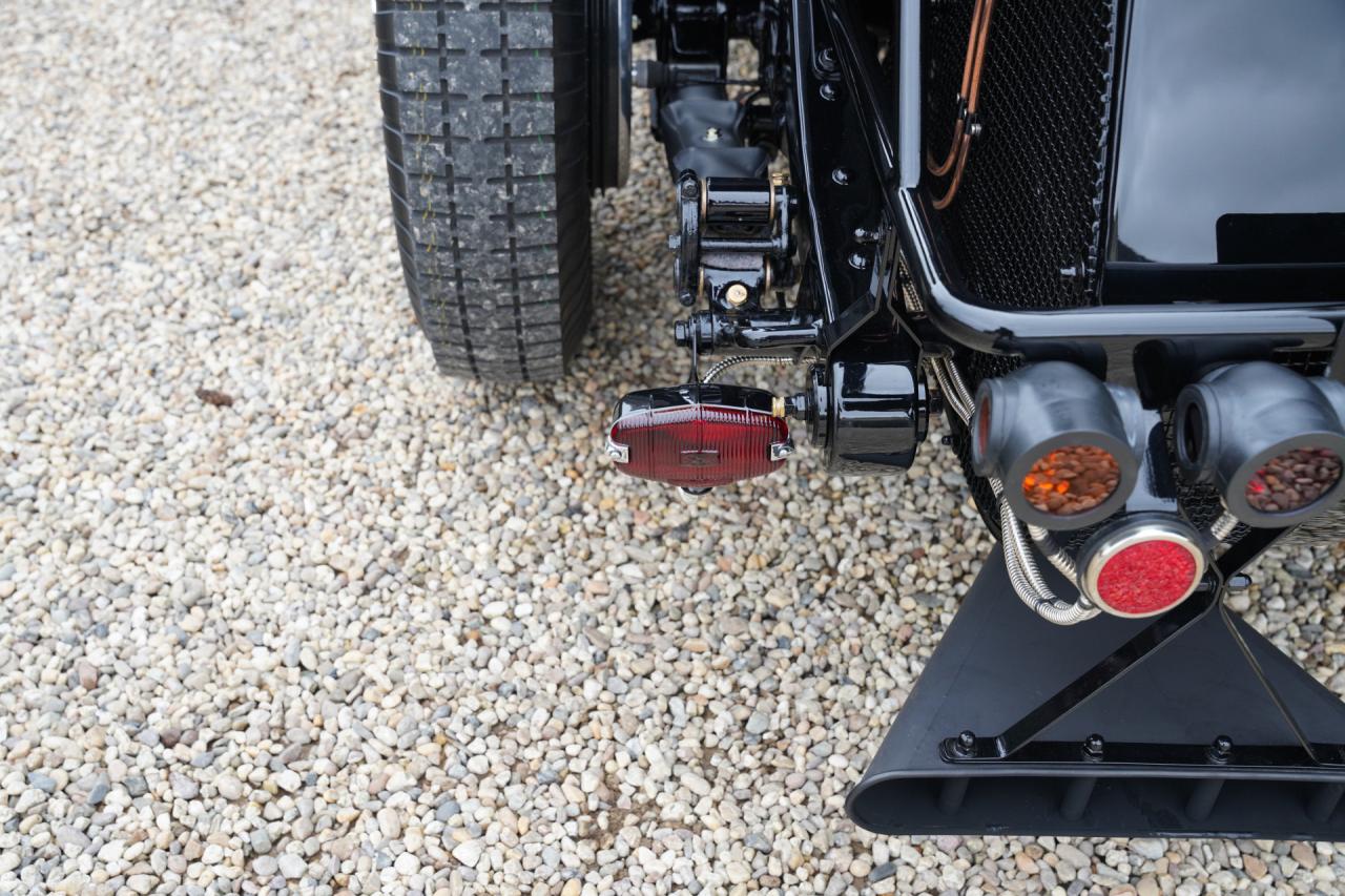 1950 Bentley Speed Eight Le Mans &ldquo;RGE Ltd&rsquo;s work of art with only 250 km&rdquo;