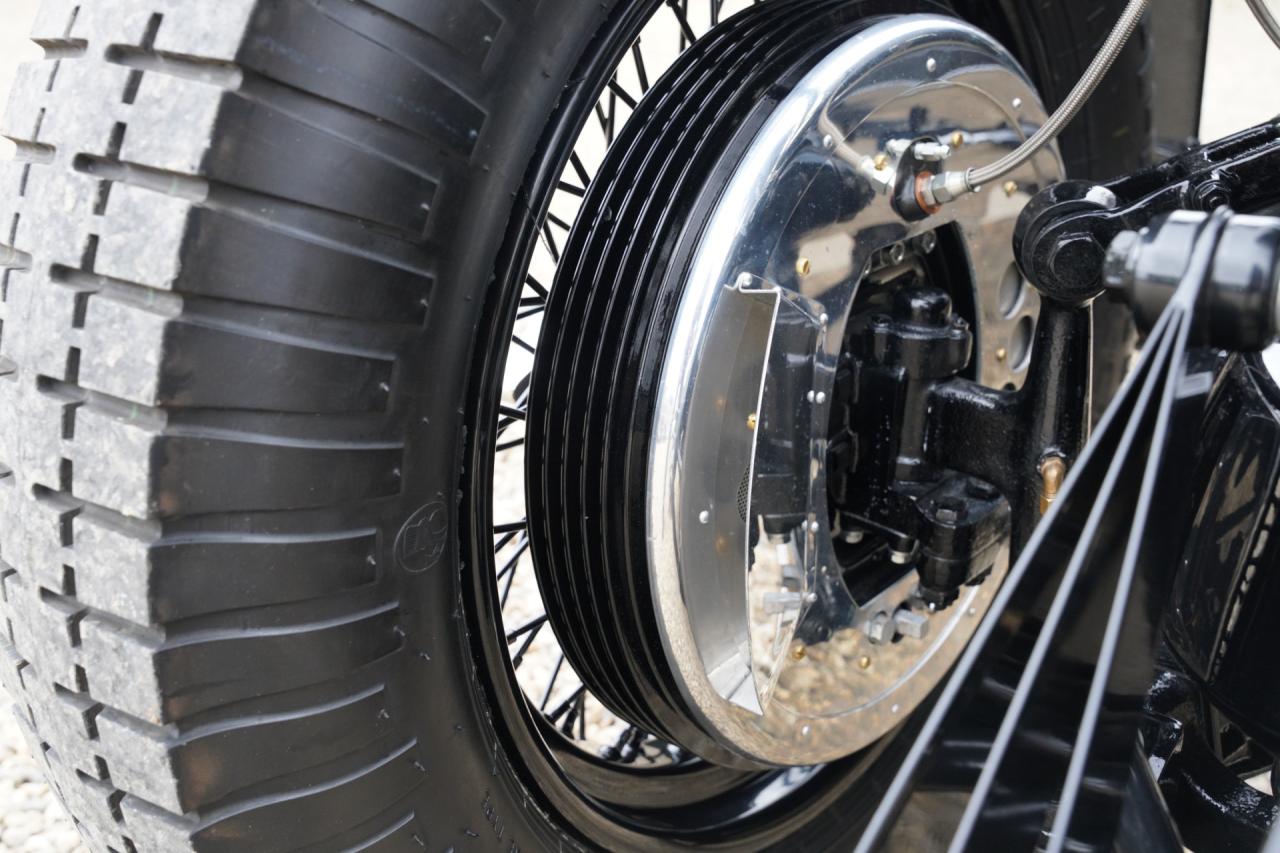 1950 Bentley Speed Eight Le Mans &ldquo;RGE Ltd&rsquo;s work of art with only 250 km&rdquo;