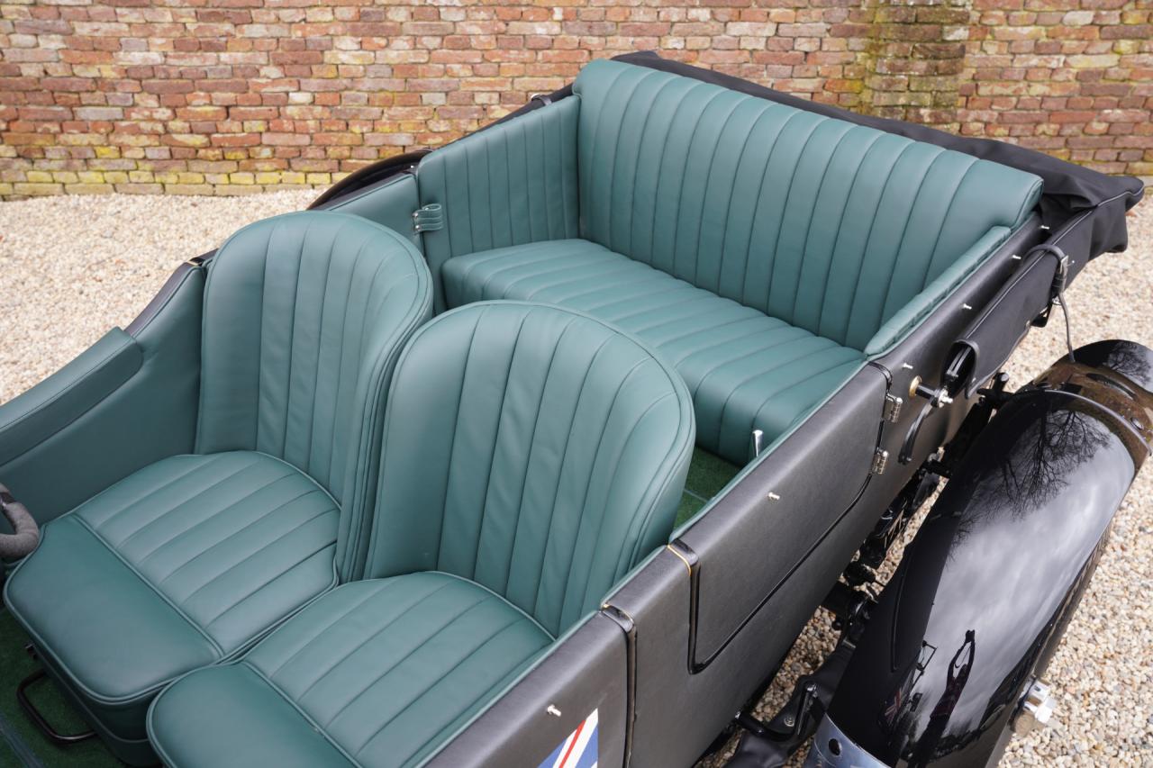 1950 Bentley Speed Eight Le Mans &ldquo;RGE Ltd&rsquo;s work of art with only 250 km&rdquo;