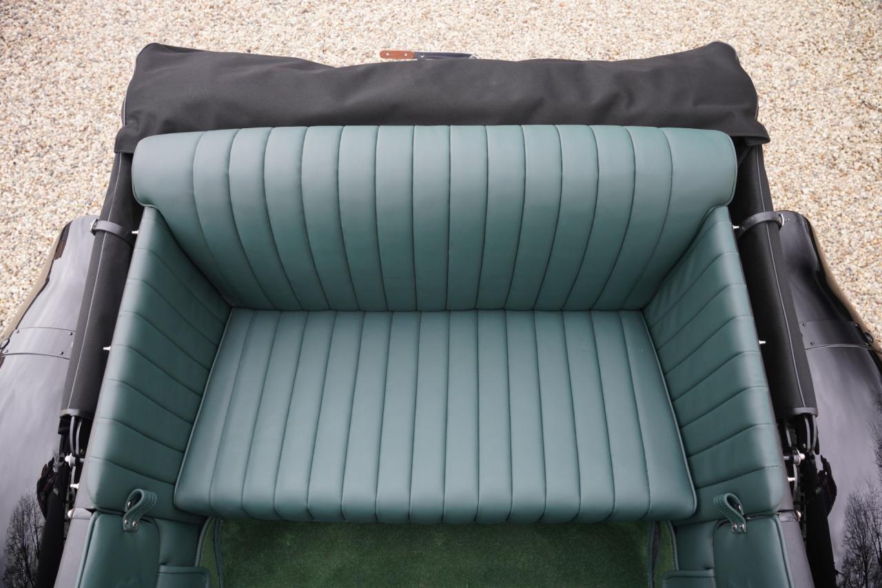 1950 Bentley Speed Eight Le Mans &ldquo;RGE Ltd&rsquo;s work of art with only 250 km&rdquo;