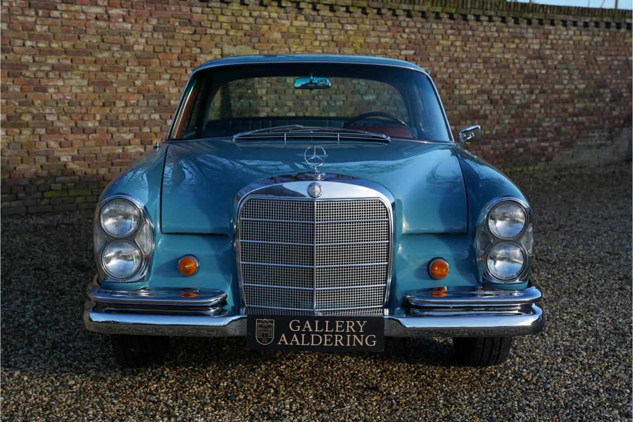 1967 Mercedes - Benz 250 SE Coupe &ldquo;Automatic transmission with the floor shift&rdquo;