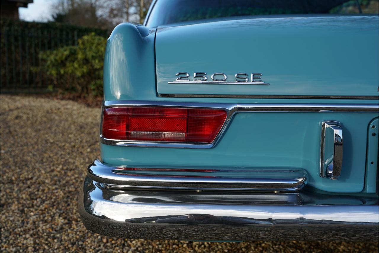 1967 Mercedes - Benz 250 SE Coupe &ldquo;Automatic transmission with the floor shift&rdquo;