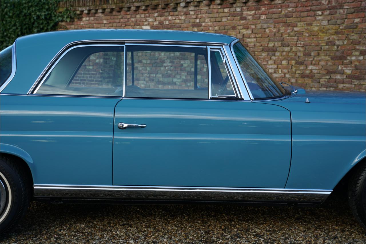 1967 Mercedes - Benz 250 SE Coupe &ldquo;Automatic transmission with the floor shift&rdquo;