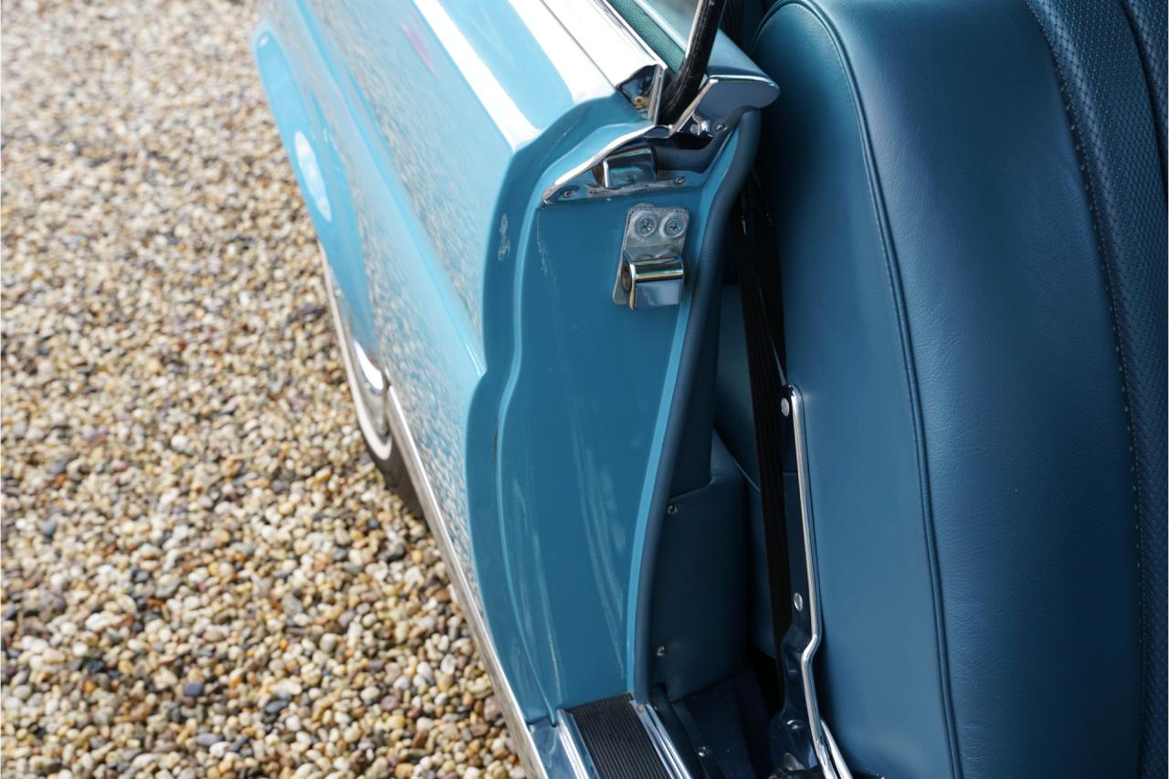 1967 Mercedes - Benz 250 SE Coupe &ldquo;Automatic transmission with the floor shift&rdquo;