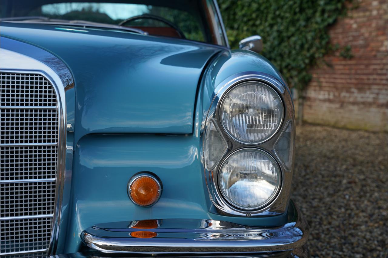 1967 Mercedes - Benz 250 SE Coupe &ldquo;Automatic transmission with the floor shift&rdquo;