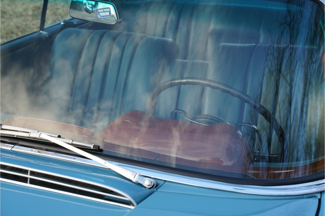 1967 Mercedes - Benz 250 SE Coupe &ldquo;Automatic transmission with the floor shift&rdquo;