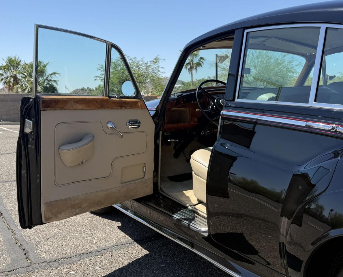 1965 Rolls - Royce Silver Cloud III