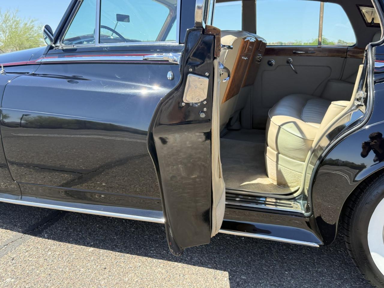 1965 Rolls - Royce Silver Cloud III