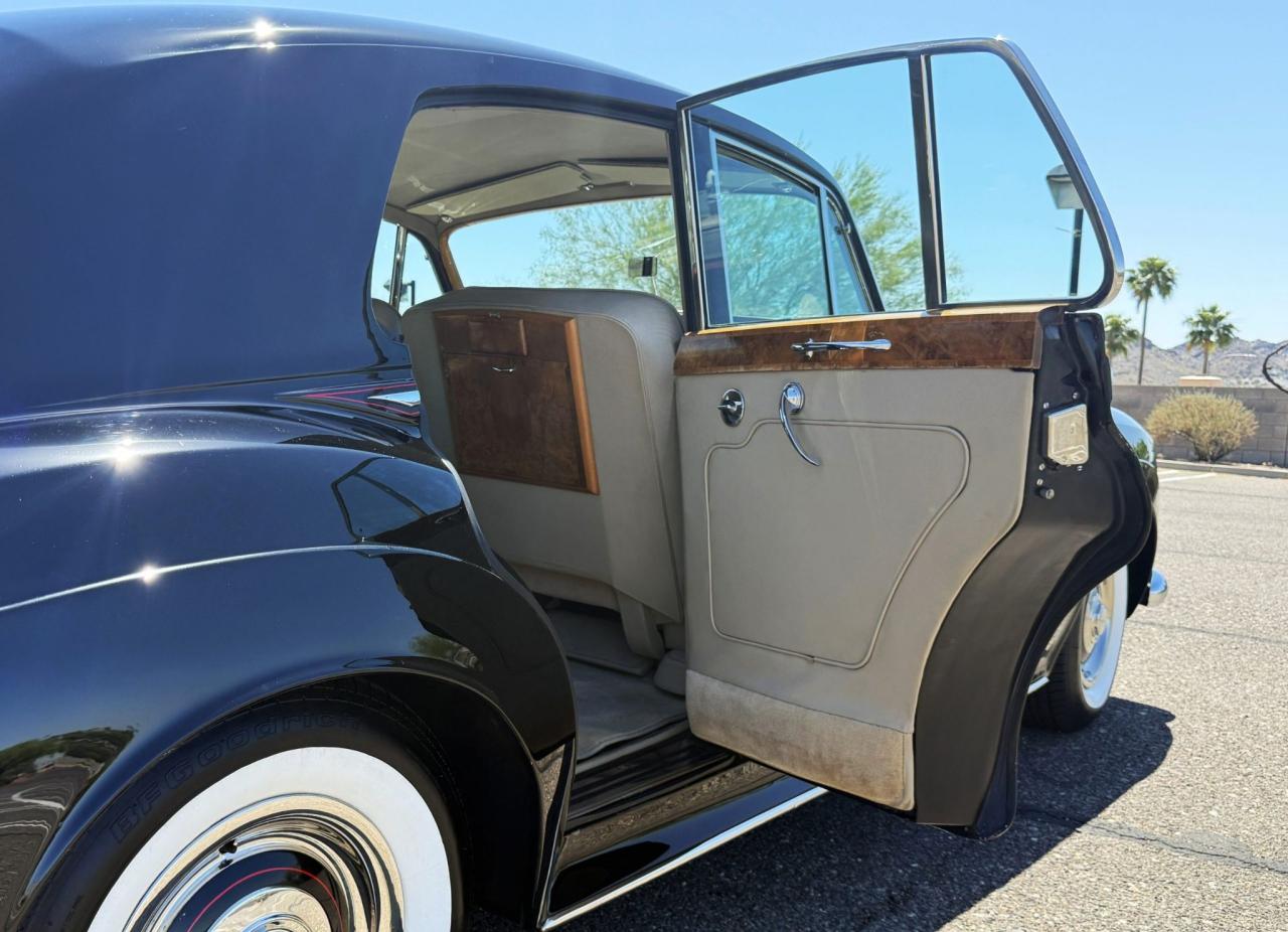 1965 Rolls - Royce Silver Cloud III